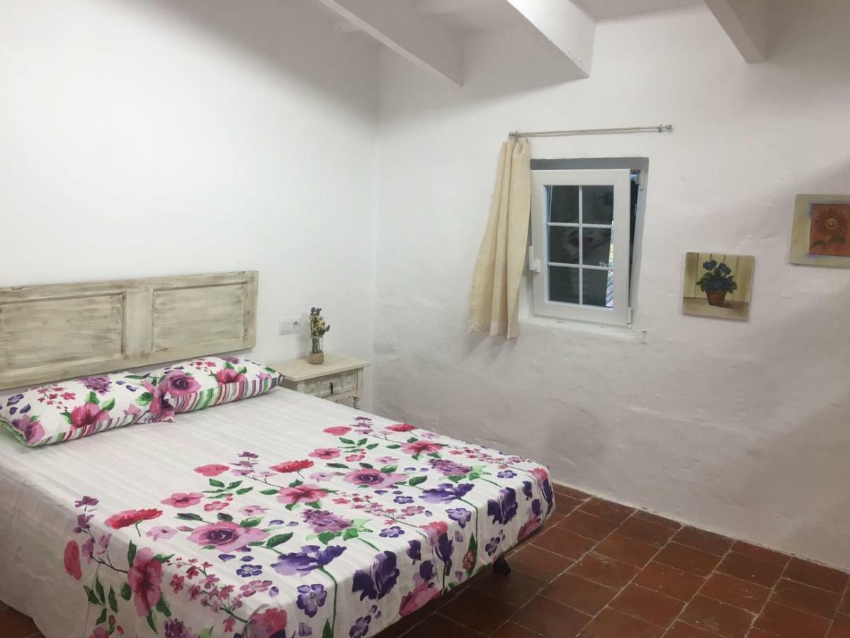 Refugi Biniati Vell Hostel Сант Луис Екстериор снимка